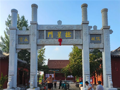 石牌坊案例